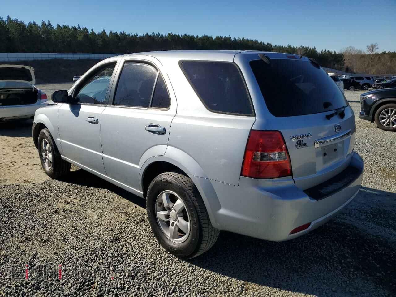 2007 KIA SORENTO - VIN: KNDJD736X75684327 - Фото 2