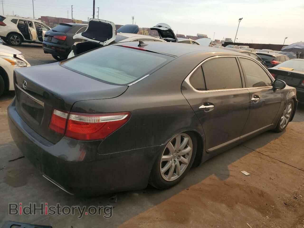 2007 LEXUS LS460 - VIN: JTHGL46F075013867 - Photo 3