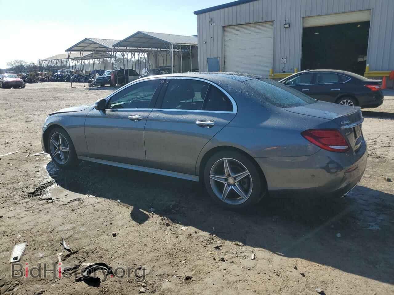 2017 MERCEDES-BENZ E-CLASS - VIN: WDDZF4KBXHA202058 - Фото 2