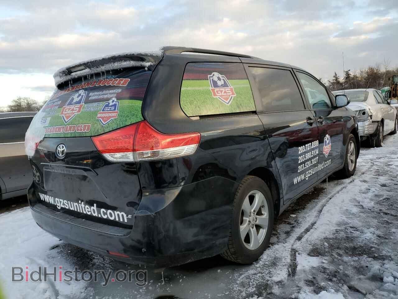2011 TOYOTA All Models - VIN: 5TDKK3DC6BS038325 - Photo 3