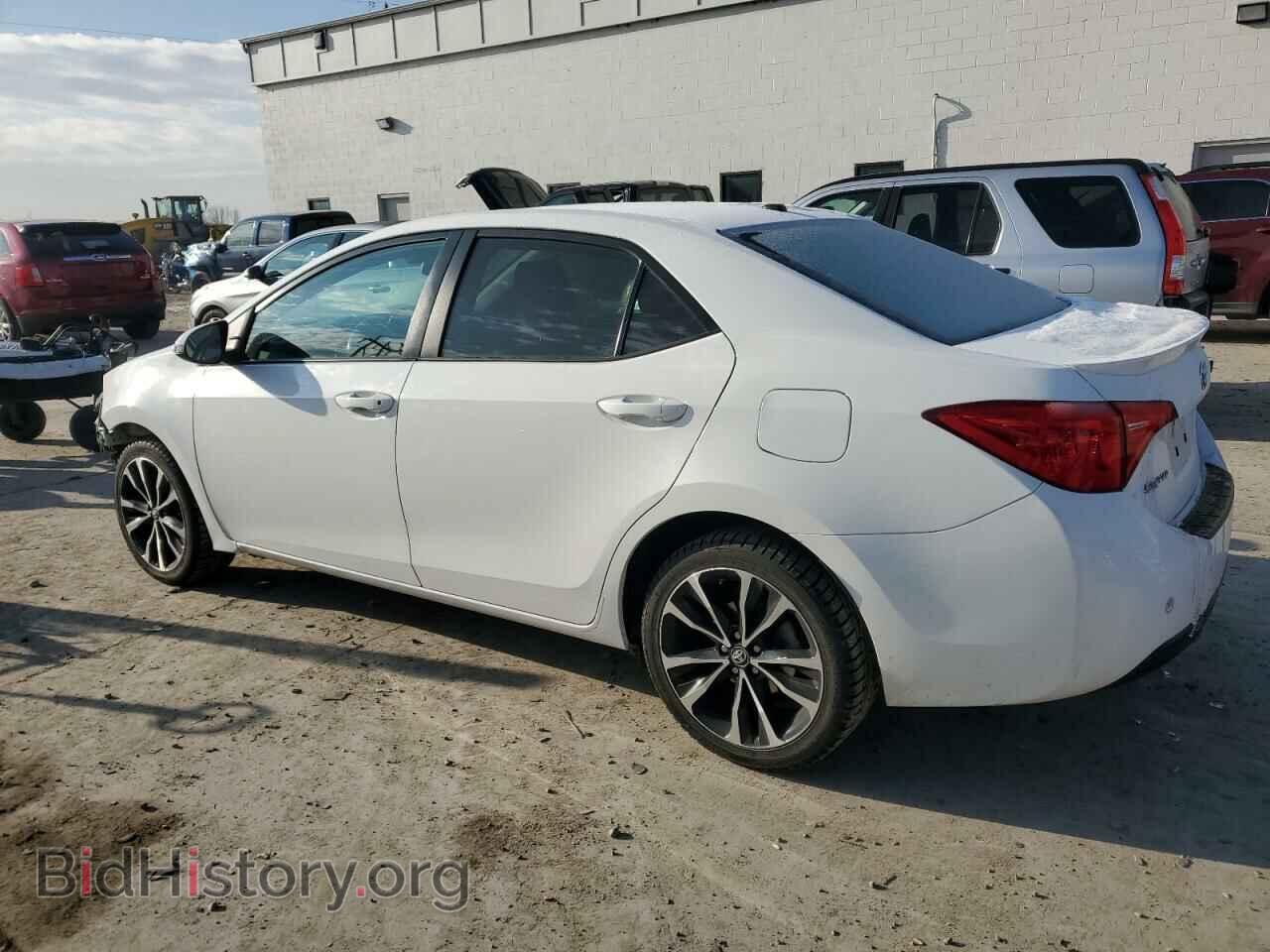 2017 TOYOTA COROLLA - VIN: 5YFBURHE5HP636447 - Фото 2