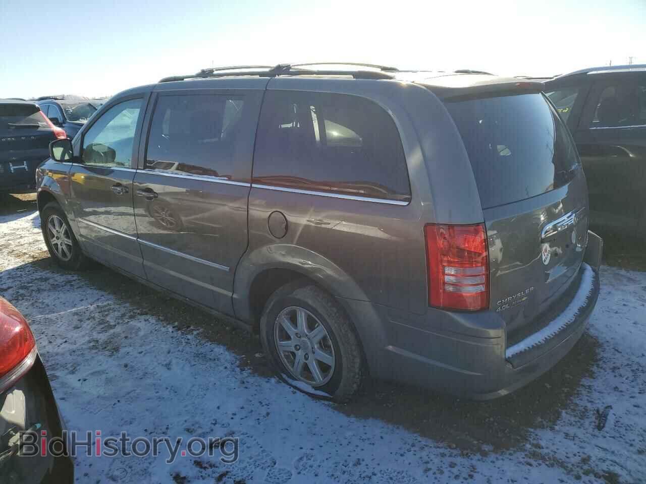 2010 CHRYSLER MINIVAN - VIN: 2A4RR8DX0AR387797 - Фото 2