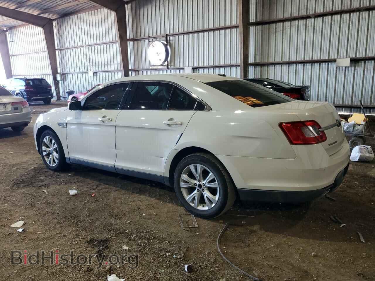 2010 FORD TAURUS - VIN: 1FAHP2EW8AG129965 - Фото 2