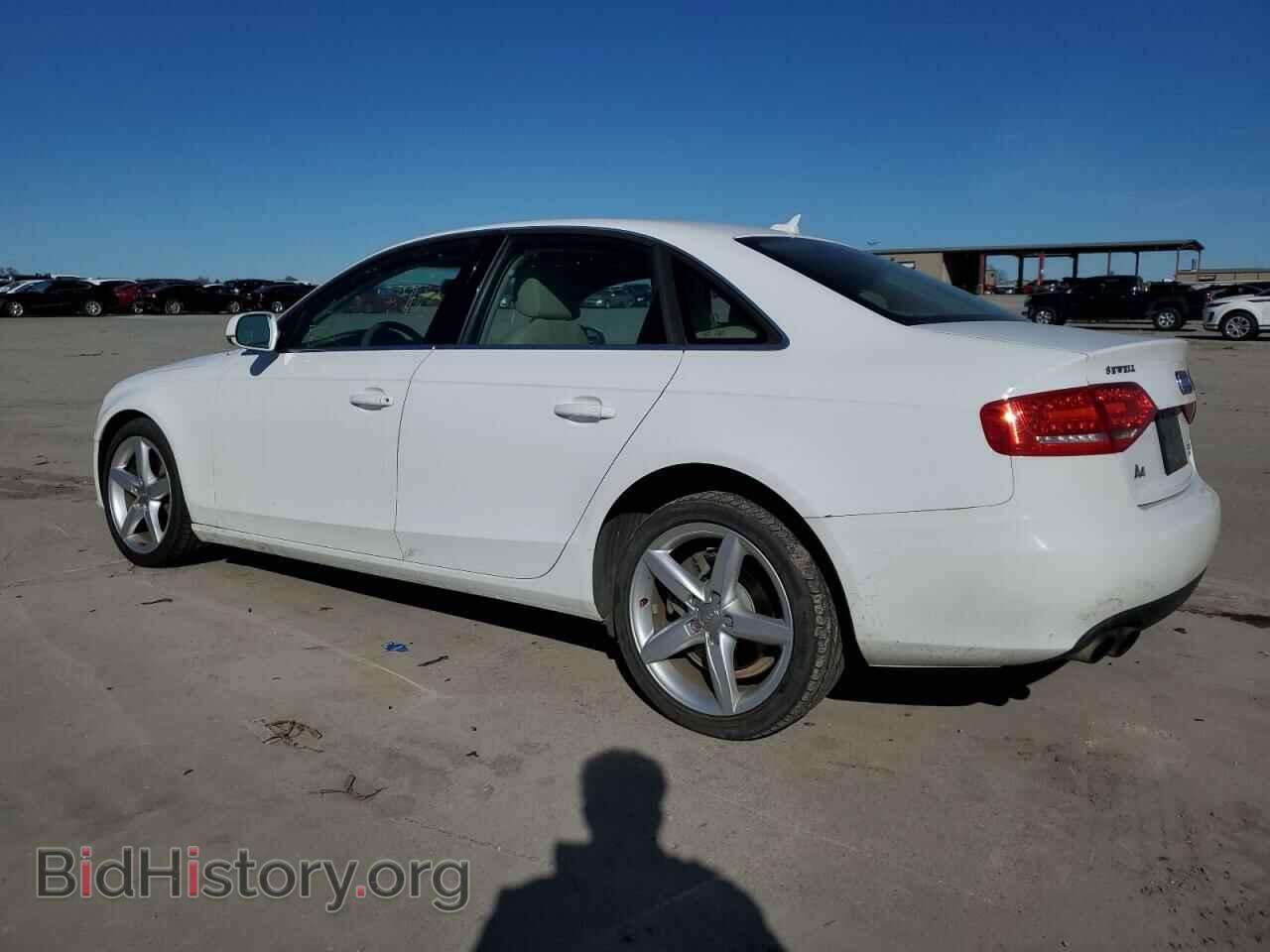 2011 AUDI A4 - VIN: WAUFFAFL0BN027069 - Фото 2
