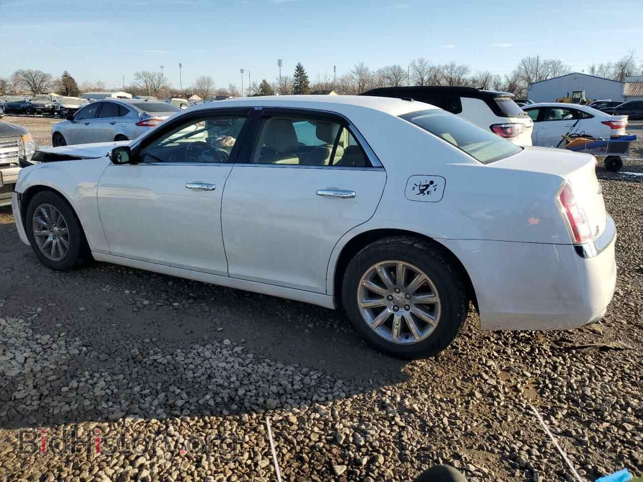 2012 CHRYSLER 300 - VIN: 2C3CCACG4CH144321 - Фото 2