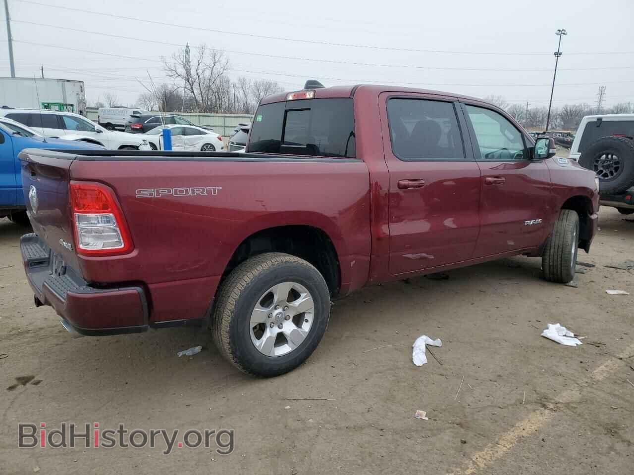 2021 RAM 1500 - VIN: 1C6SRFFT3MN792955 - Фото 3