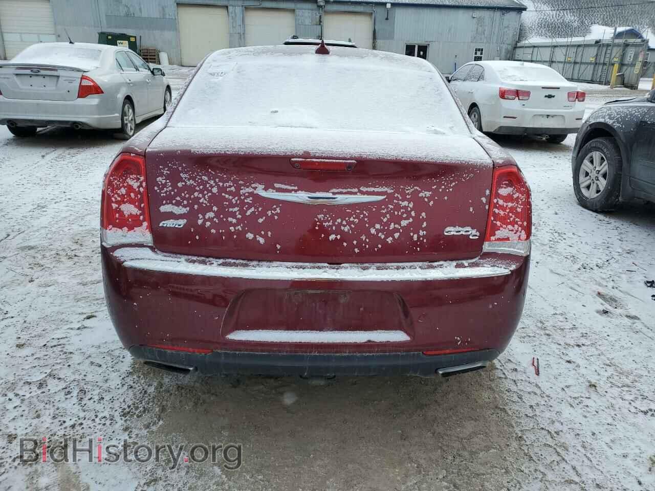 2016 CHRYSLER 300 - VIN: 2C3CCAKG2GH220660 - Фото 6