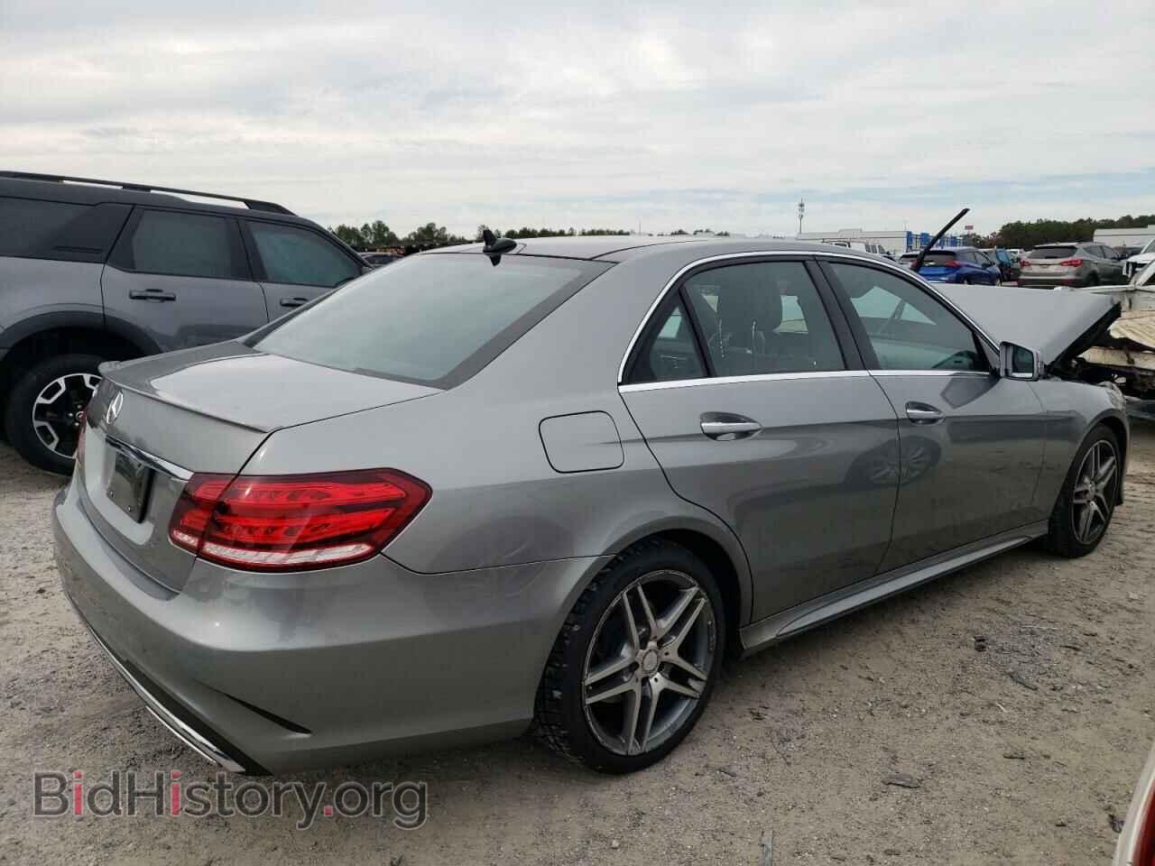 2014 MERCEDES-BENZ E-CLASS - VIN: WDDHF5KB8EA977004 - Фото 3