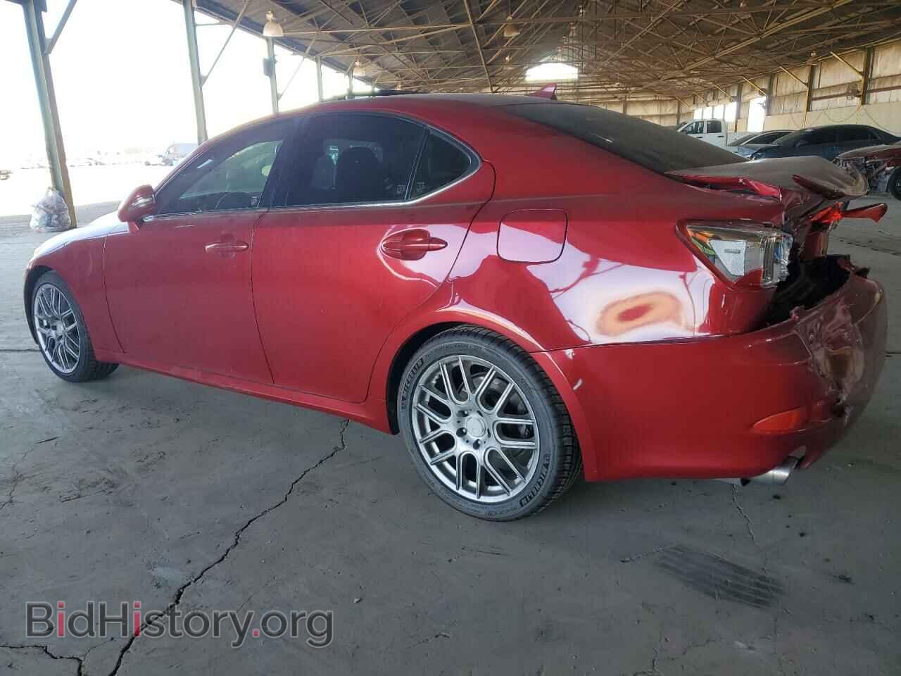 2011 LEXUS IS - VIN: JTHBF5C26B5155223 - Photo 2