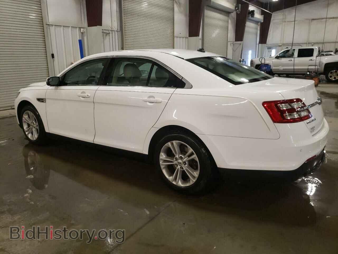 2017 FORD TAURUS - VIN: 1FAHP2H84HG123975 - Фото 2