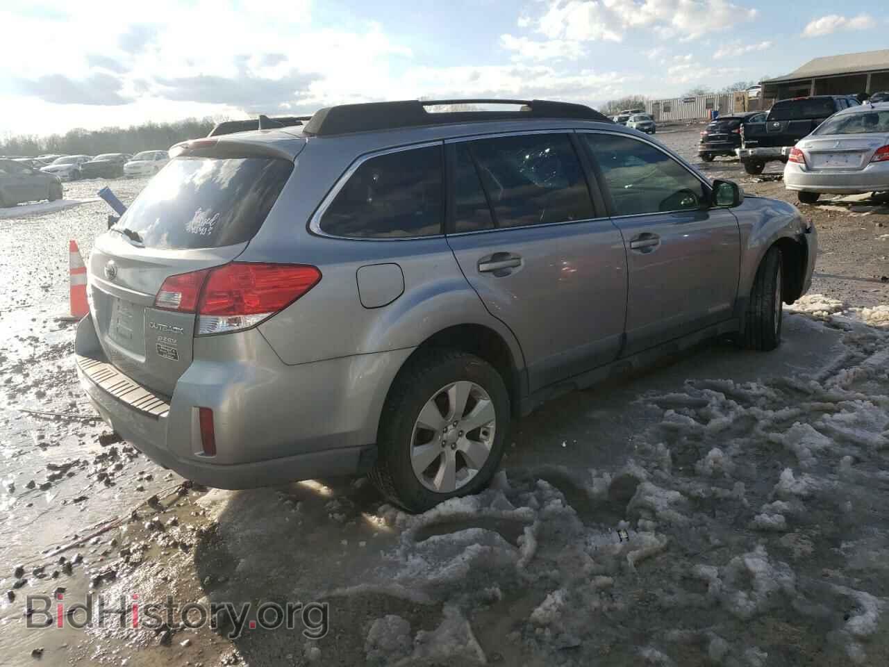2011 SUBARU OUTBACK - VIN: 4S4BRBLC6B3348866 - Фото 3