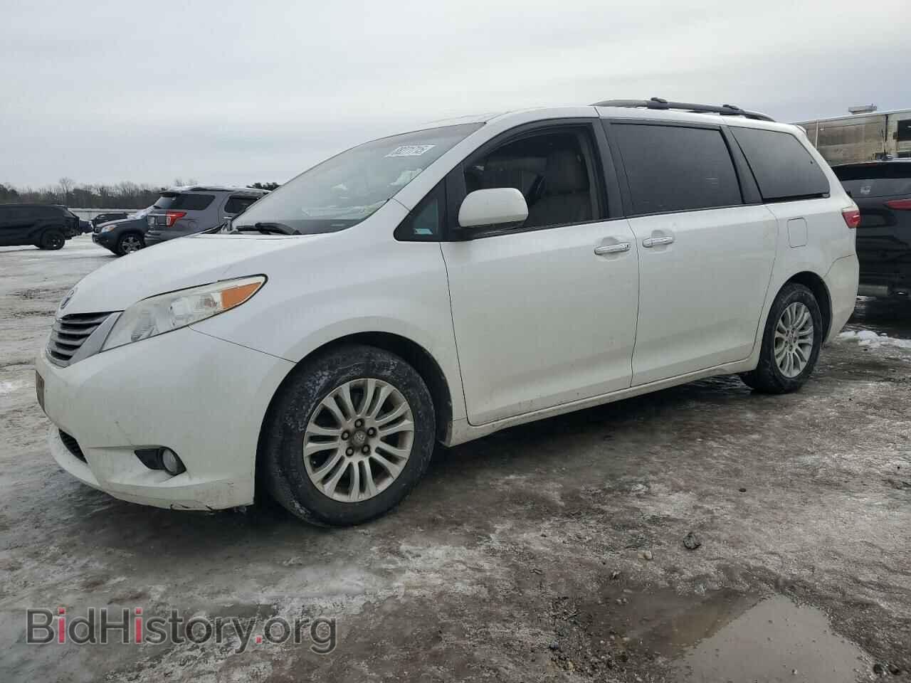 Photo 5TDYK3DC2FS655740 - TOYOTA All Models 2015