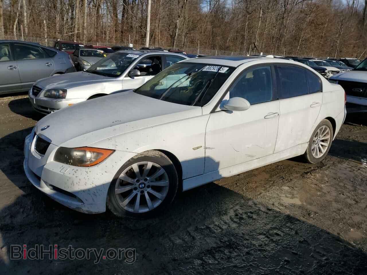 Photo WBAVA33577KX77704 - BMW 3 SERIES 2007