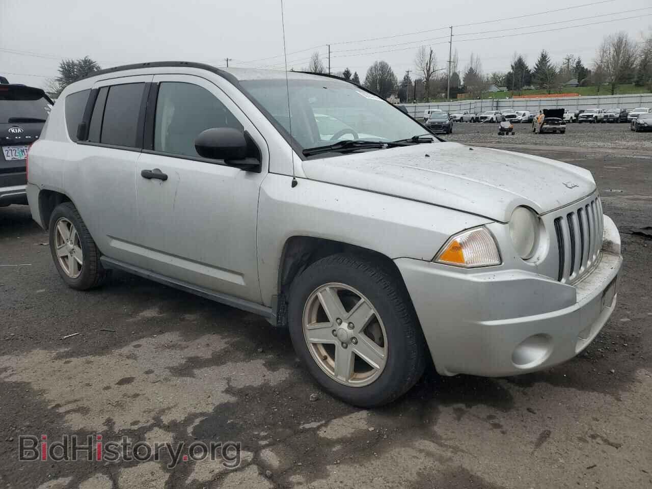 2007 JEEP COMPASS - VIN: 1J8FT47077D368914 - Photo 4