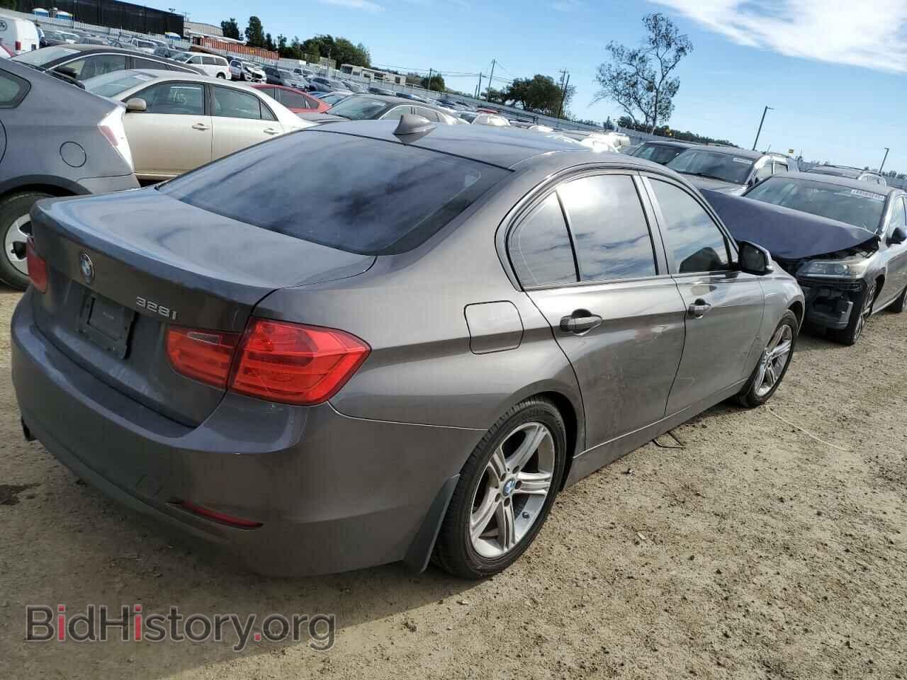 2013 BMW 3 SERIES - VIN: WBA3C1C57DF443389 - Фото 3