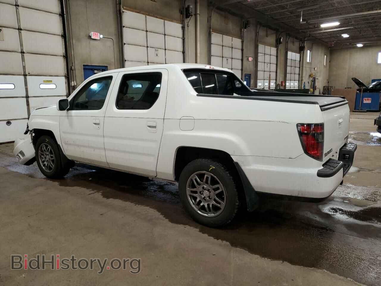2013 HONDA RIDGELINE - VIN: 5FPYK1F50DB014906 - Фото 2