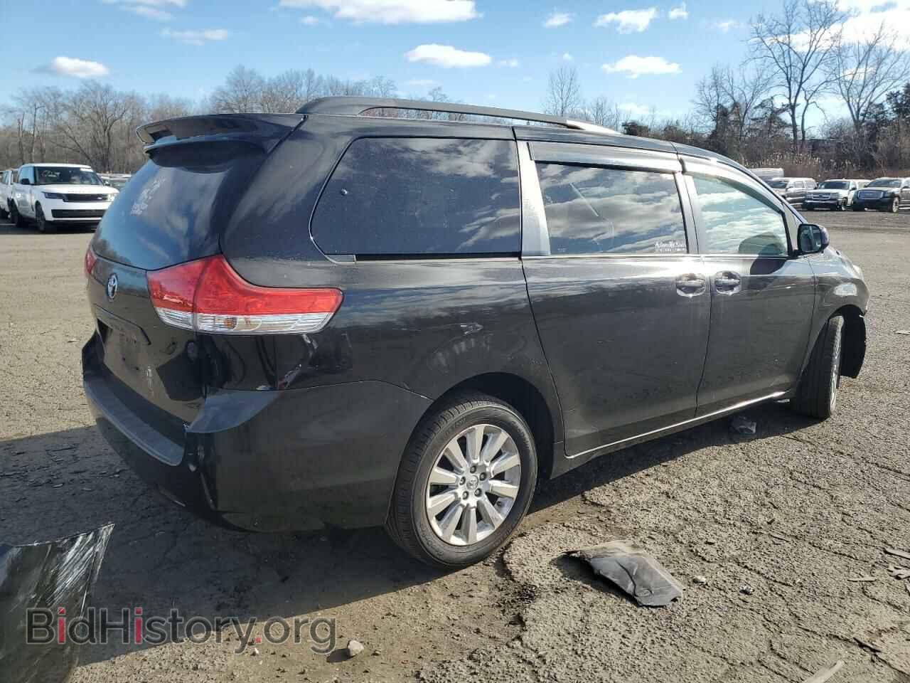 2014 TOYOTA All Models - VIN: 5TDDK3DC5ES083494 - Фото 3