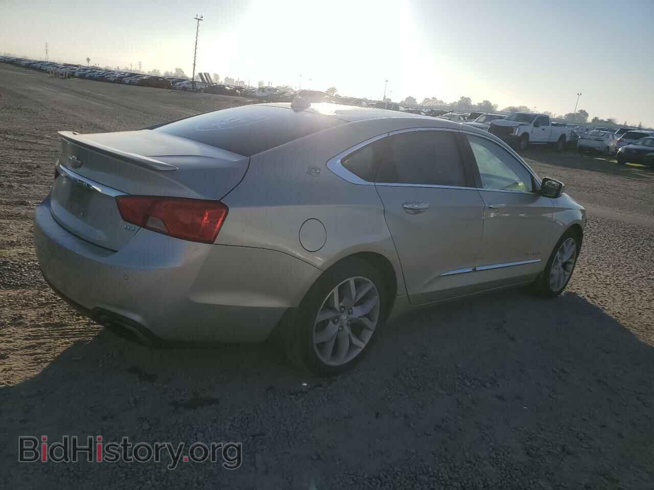 2014 CHEVROLET IMPALA - VIN: 2G1155S30E9242724 - Фото 3