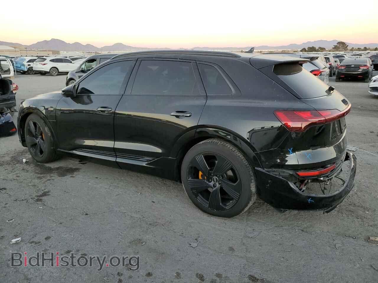 2022 AUDI E-TRON - VIN: WA1LAAGE5NB021918 - Photo 2