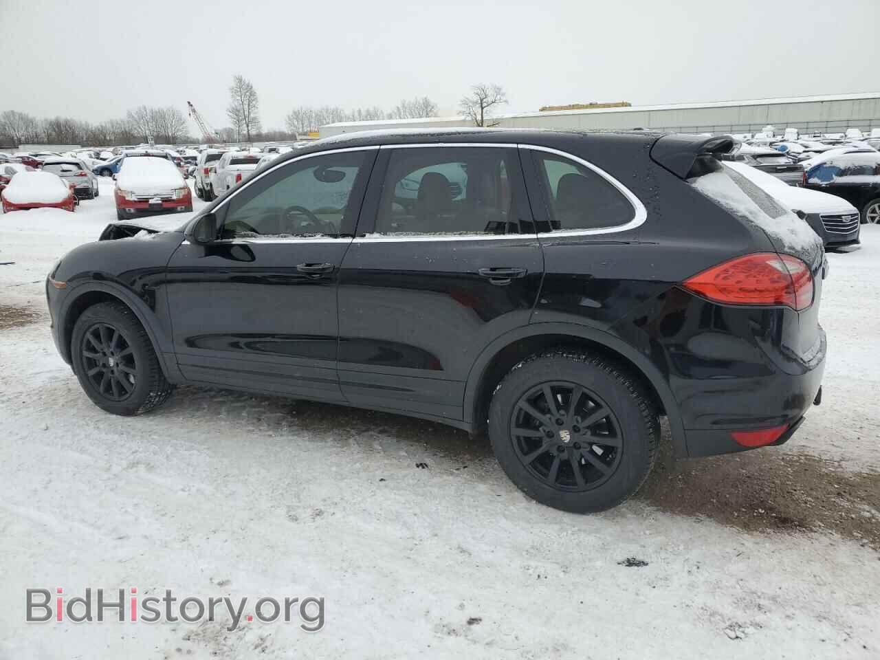 2013 PORSCHE CAYENNE - VIN: WP1AF2A20DLA42525 - Photo 2