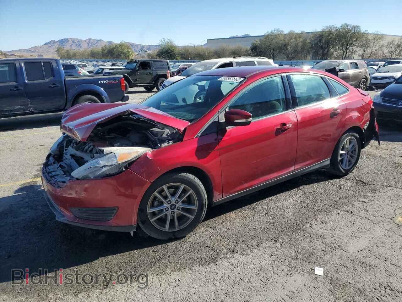Фотография 1FADP3F2XHL329201 - FORD FOCUS 2017