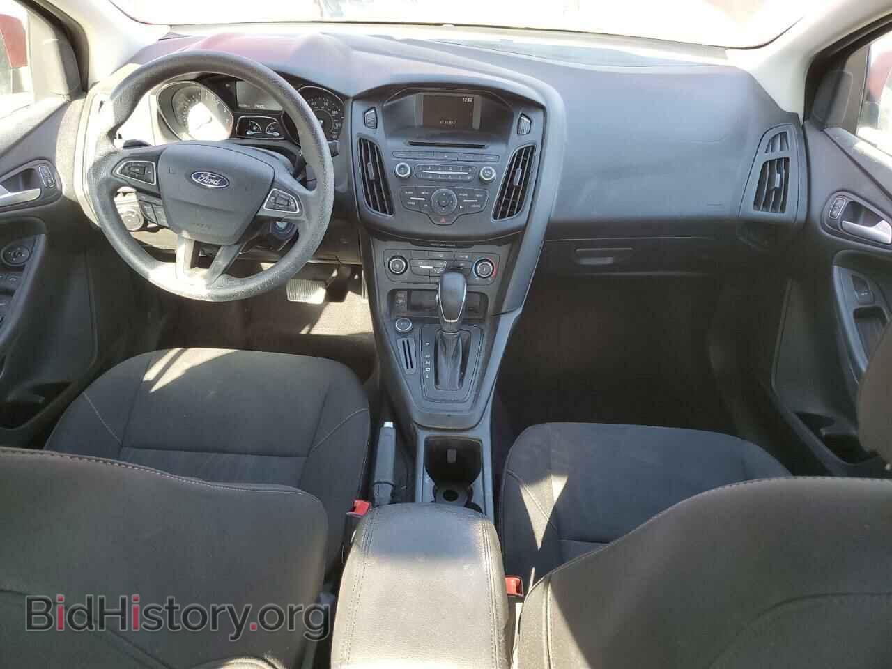 2017 FORD FOCUS - VIN: 1FADP3F2XHL329201 - Photo 8