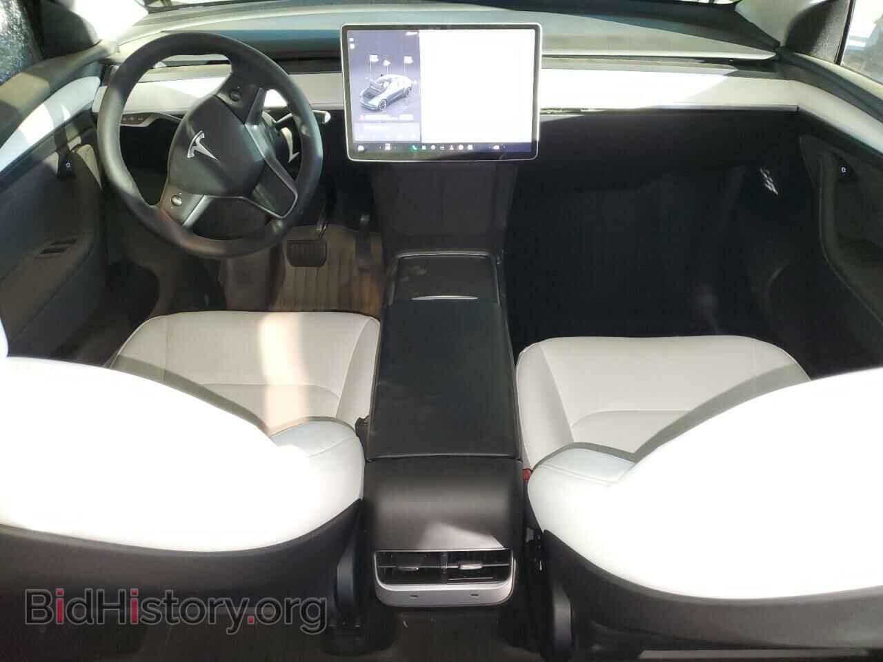 2024 TESLA MODEL Y - VIN: 7SAYGDEE0RF006750 - Photo 8