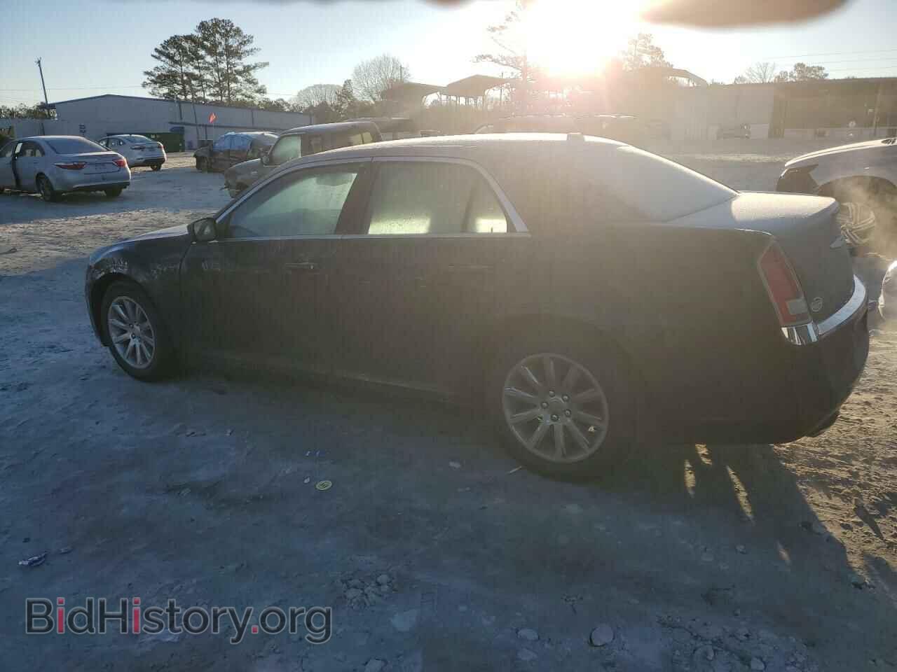 2014 CHRYSLER 300 - VIN: 2C3CCAAG5EH339978 - Фото 2