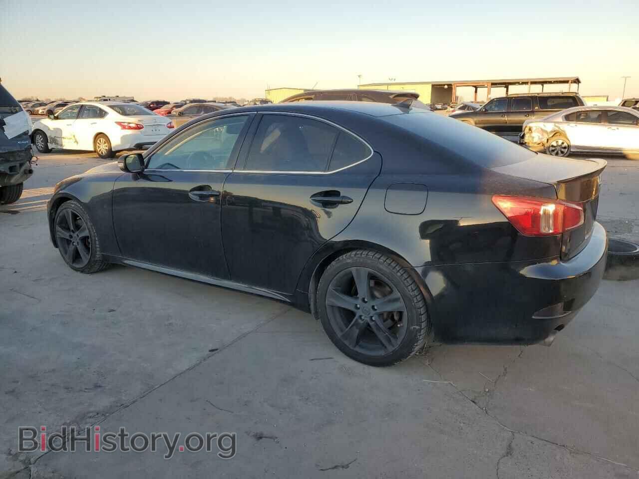 2011 LEXUS IS - VIN: JTHBF5C20B5148333 - Фото 2
