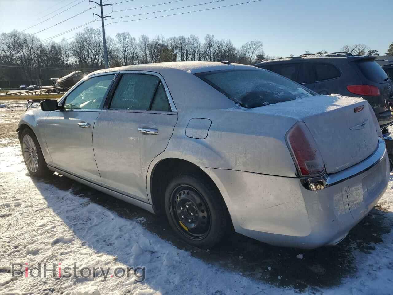 2012 CHRYSLER 300 - VIN: 2C3CCACG9CH200608 - Фото 2