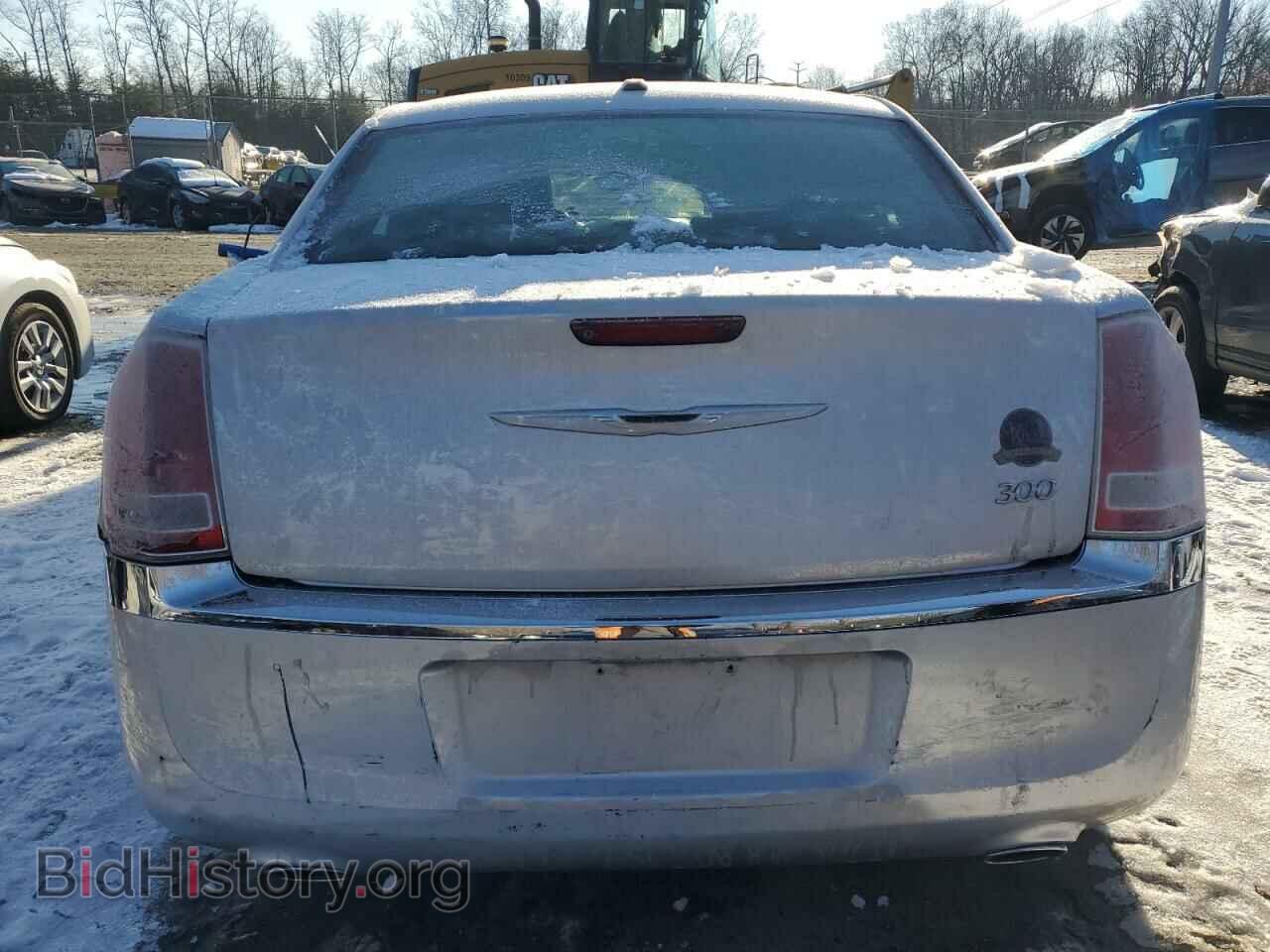 2012 CHRYSLER 300 - VIN: 2C3CCACG9CH200608 - Фото 6