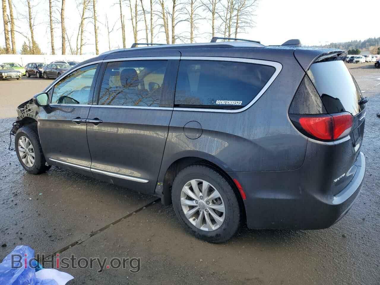 2019 CHRYSLER PACIFICA - VIN: 2C4RC1BG1KR673015 - Фото 2