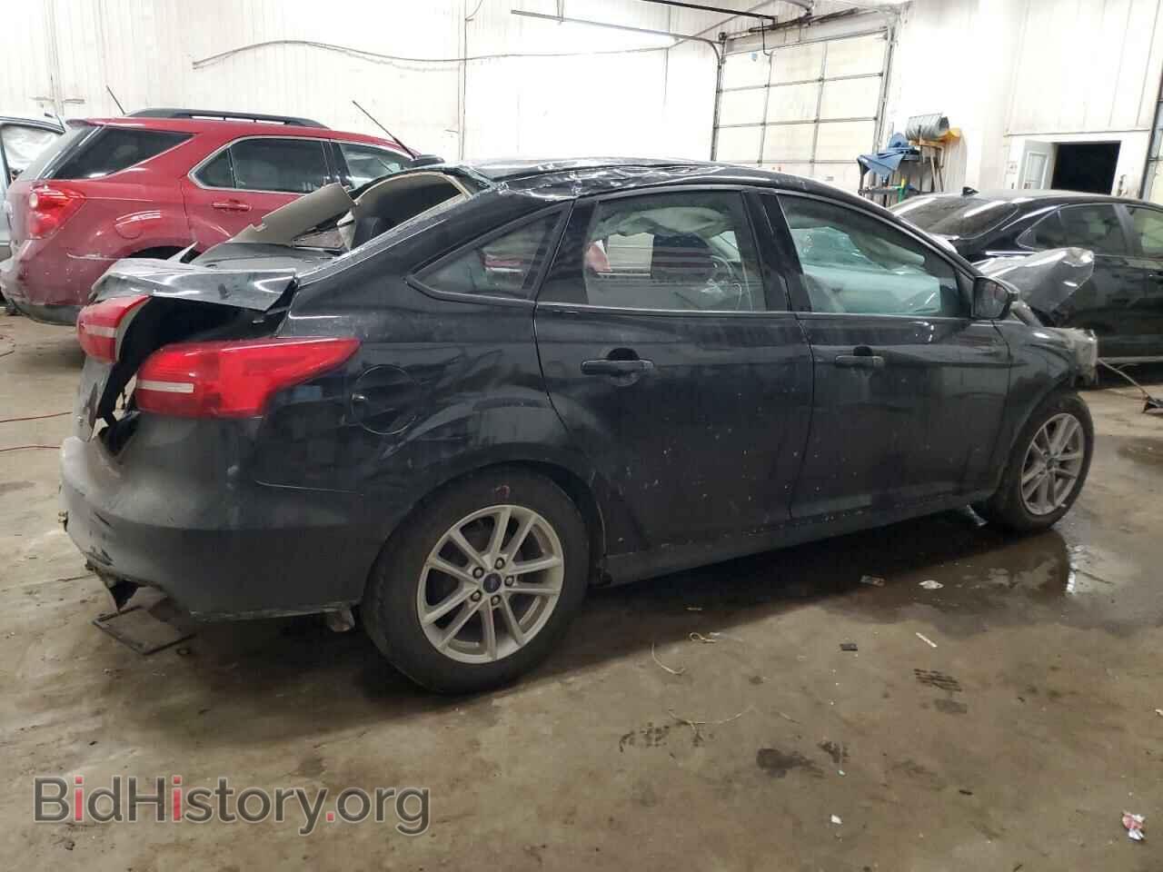 2017 FORD FOCUS - VIN: 1FADP3F24HL300566 - Фото 3