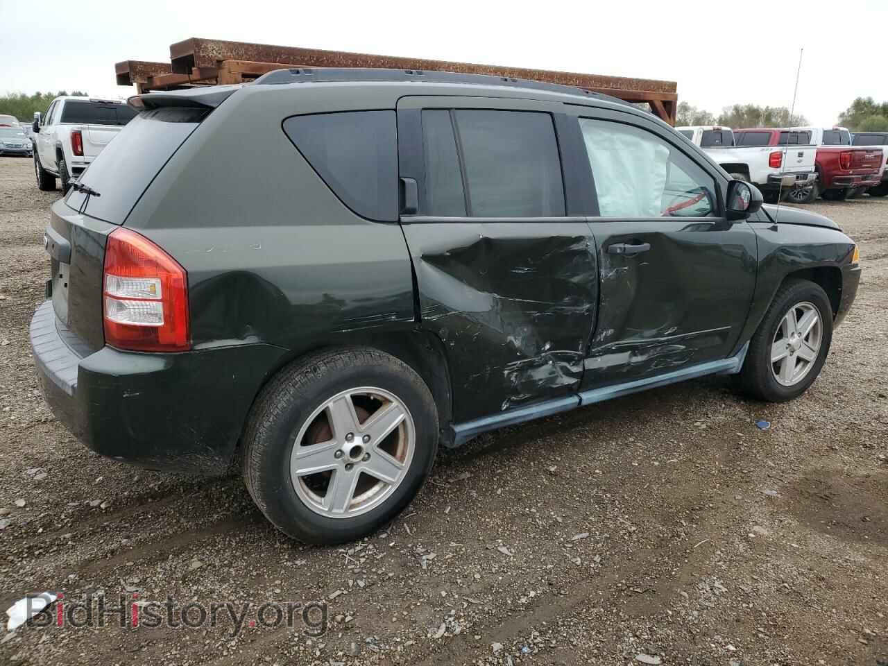 2010 JEEP COMPASS - VIN: 1J4NT1FB6AD626166 - Фото 3