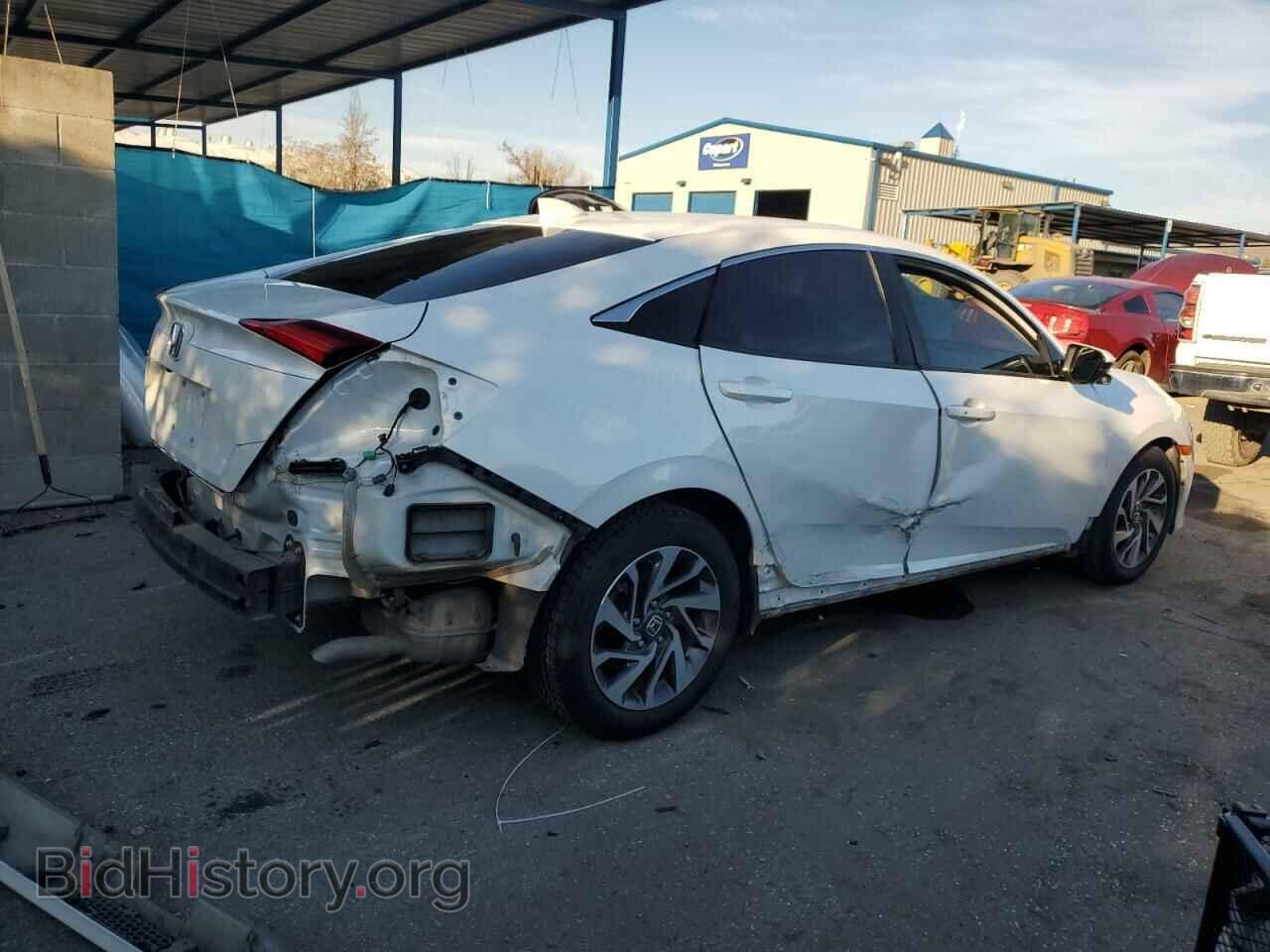 2018 HONDA CIVIC - VIN: 2HGFC2F73JH546534 - Фото 3