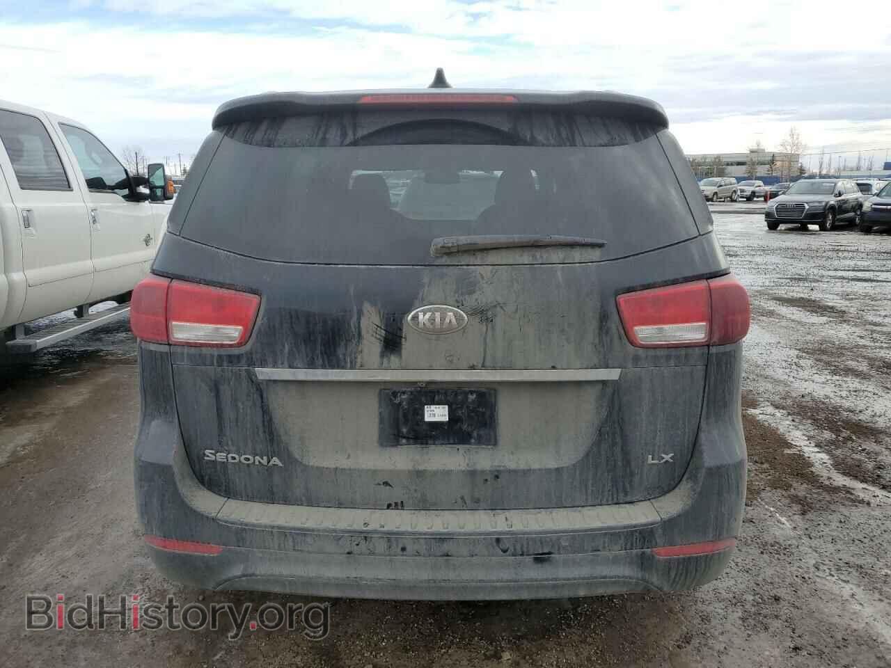 2015 KIA All Models - VIN: KNDMB5C19F6015132 - Photo 6