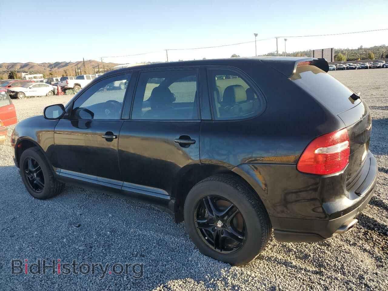 2010 PORSCHE CAYENNE - VIN: WP1AA2AP0ALA02435 - Фото 2