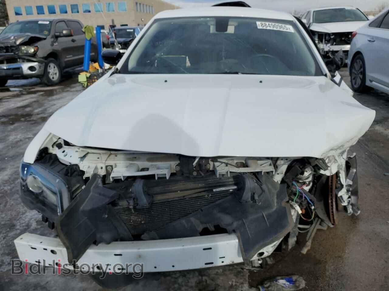 2019 CHRYSLER 300 - VIN: 2C3CCAAG4KH602067 - Фото 5