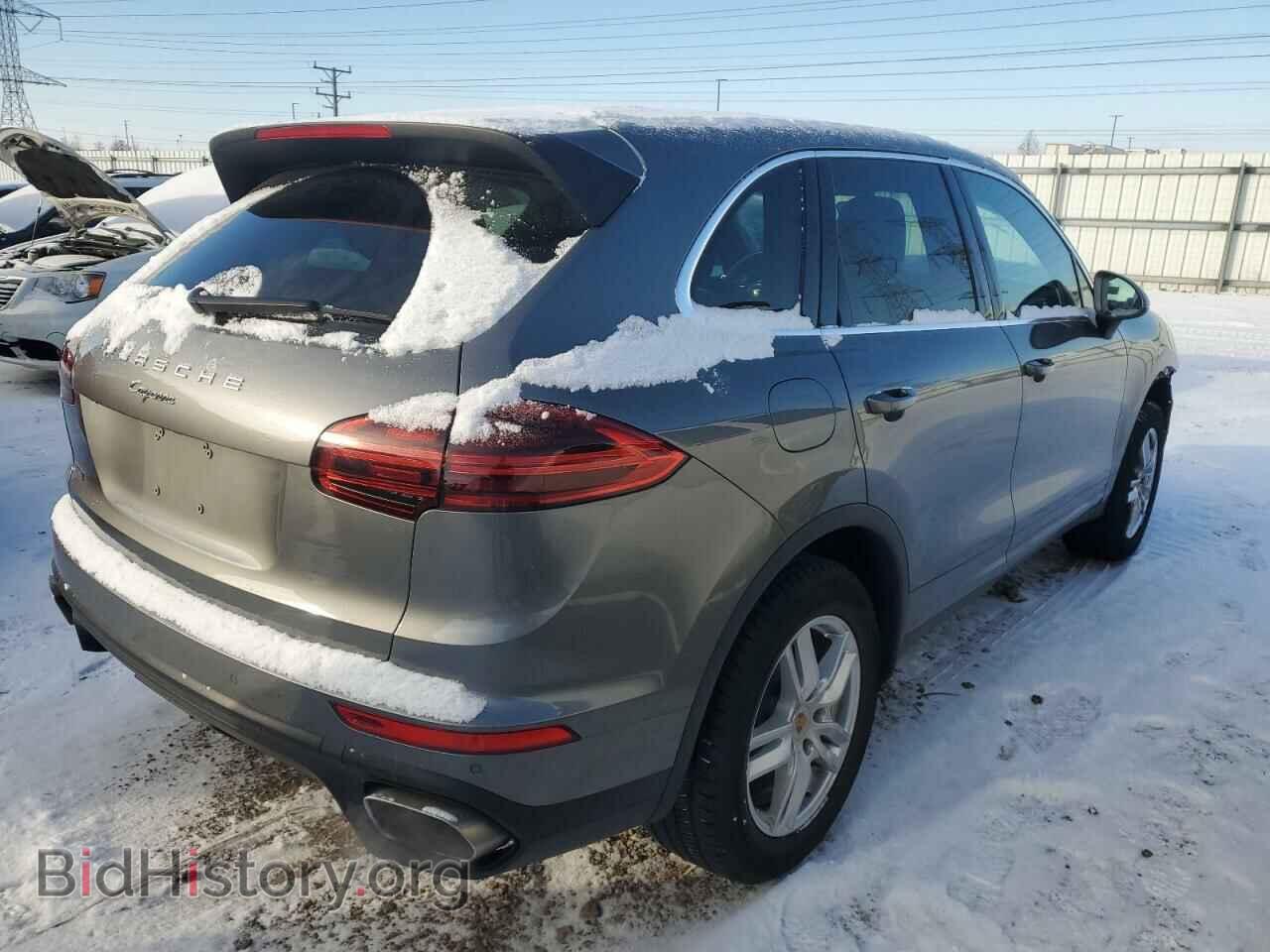 2016 PORSCHE CAYENNE - VIN: WP1AA2A21GLA10038 - Photo 3