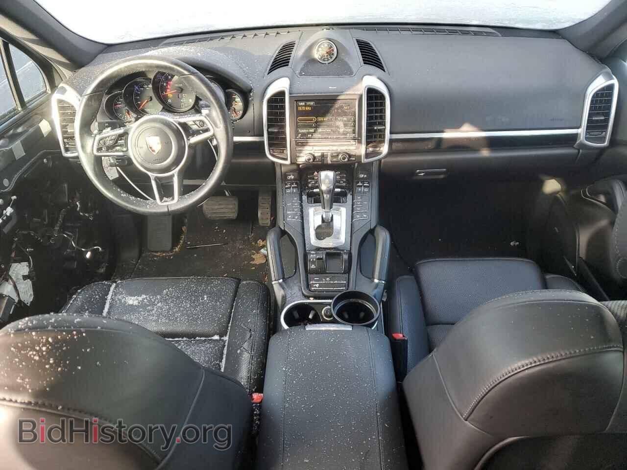 2016 PORSCHE CAYENNE - VIN: WP1AA2A21GLA10038 - Photo 8