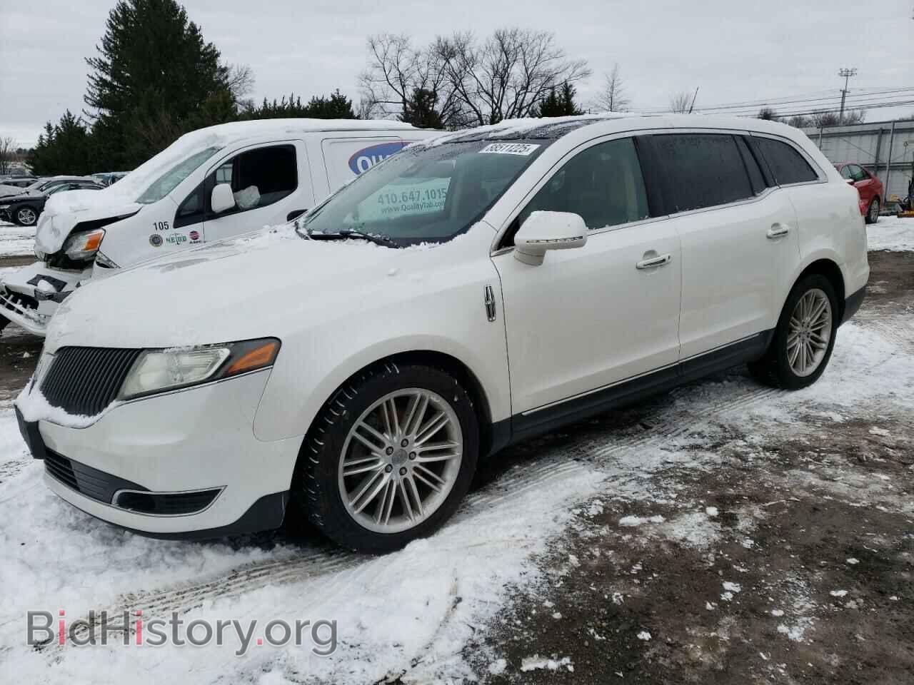 Photo 2LMHJ5AT7DBL55855 - LINCOLN MKT 2013
