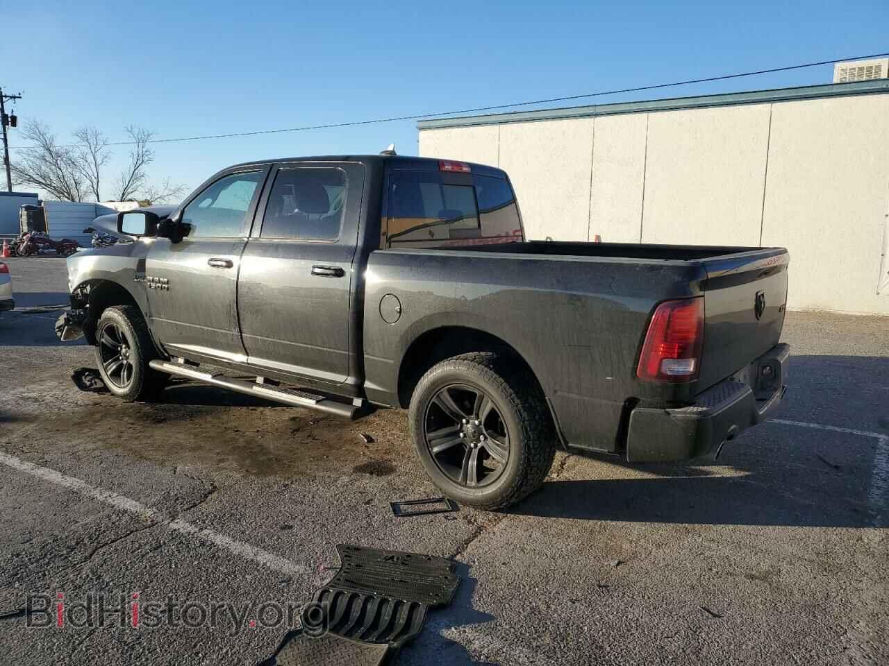 2017 RAM 1500 - VIN: 1C6RR7MT2HS727593 - Photo 2