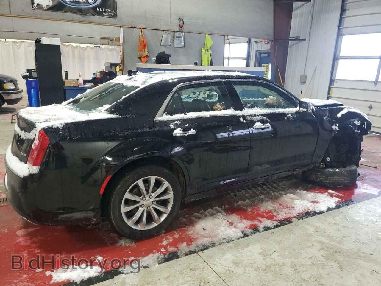 2018 CHRYSLER 300 - VIN: 2C3CCAKG7JH140505 - Фото 3