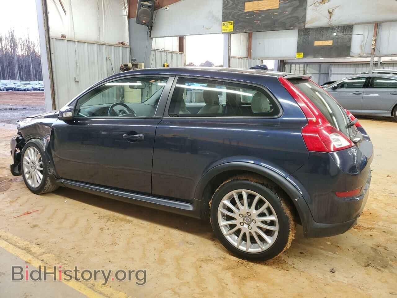 2012 VOLVO C30 - VIN: YV1672MK9C2274278 - Фото 2