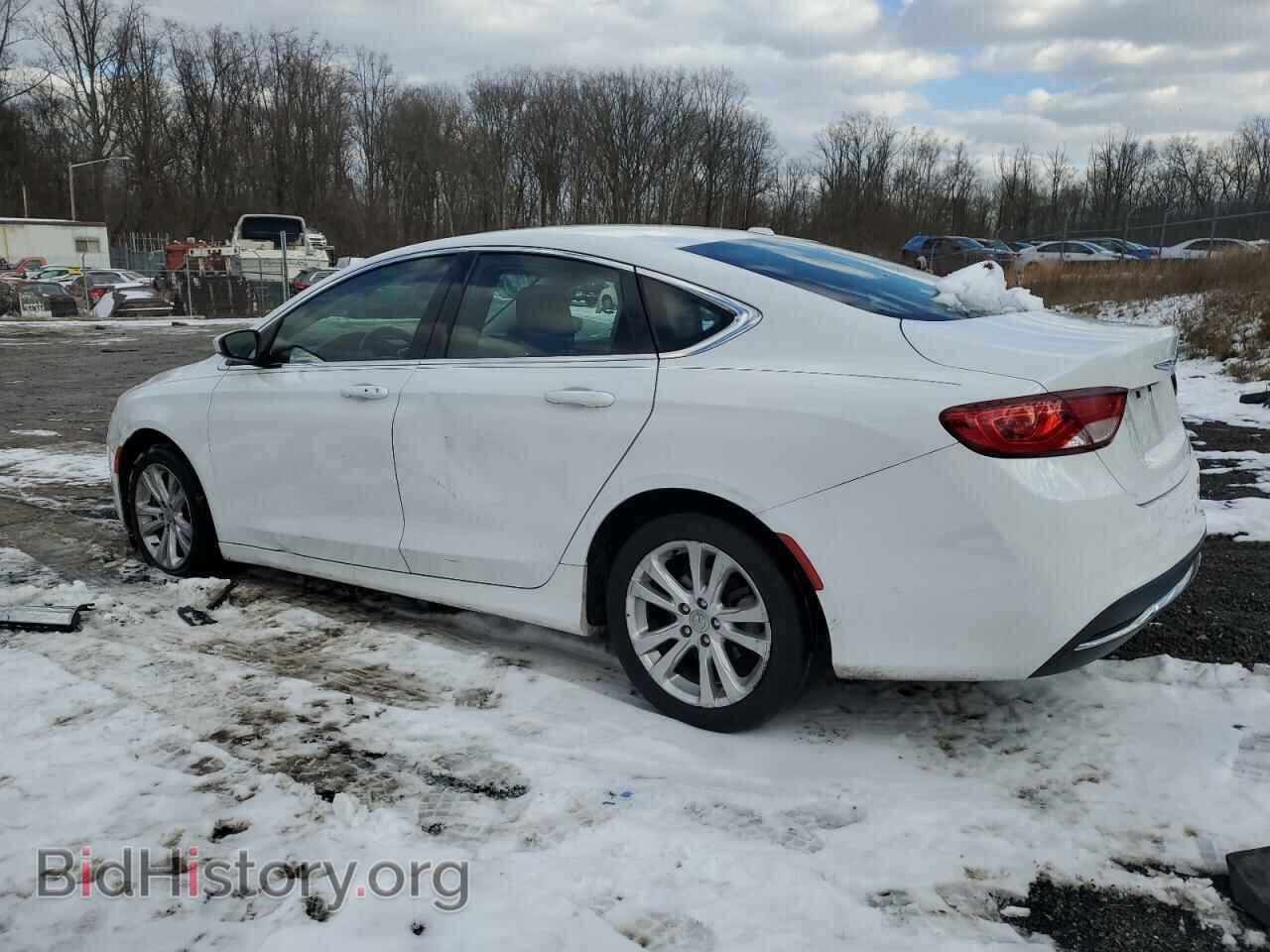2015 CHRYSLER 200 - VIN: 1C3CCCAB5FN600504 - Фото 2