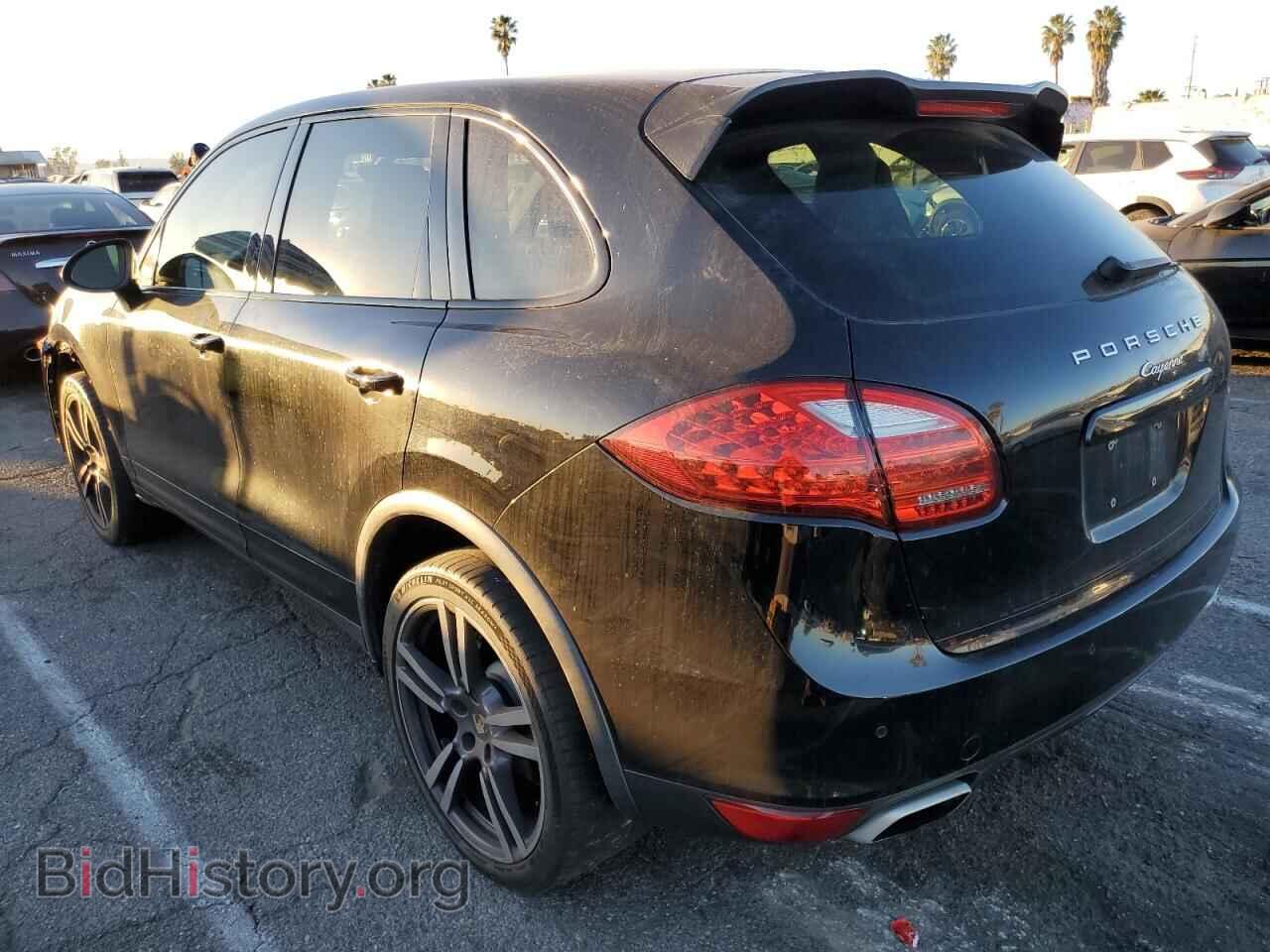 2013 PORSCHE CAYENNE - VIN: WP1AA2A24DLA00342 - Photo 2