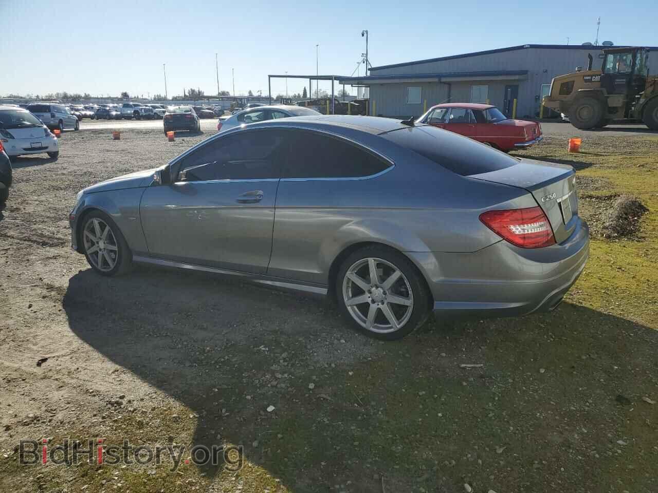 2012 MERCEDES-BENZ C-CLASS - VIN: WDDGJ4HB6CF763866 - Фото 2