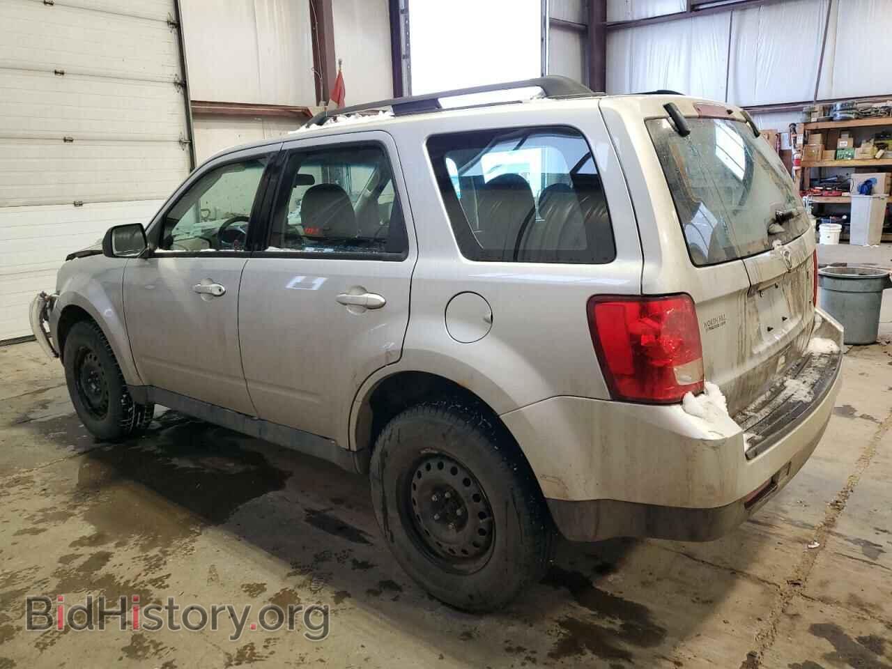 2011 MAZDA TRIBUTE - VIN: 4F2CY9C78BKM02441 - Photo 2