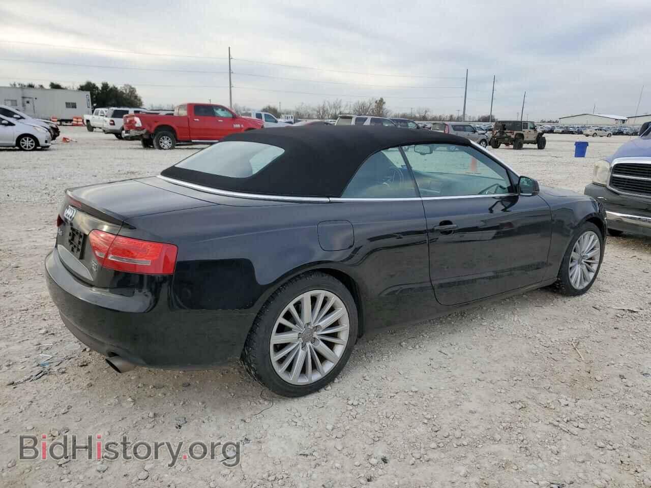 2011 AUDI A5 - VIN: WAULFAFH0BN009590 - Photo 3