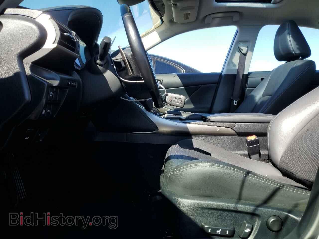 2017 LEXUS IS - VIN: JTHBA1D20H5039157 - Photo 7